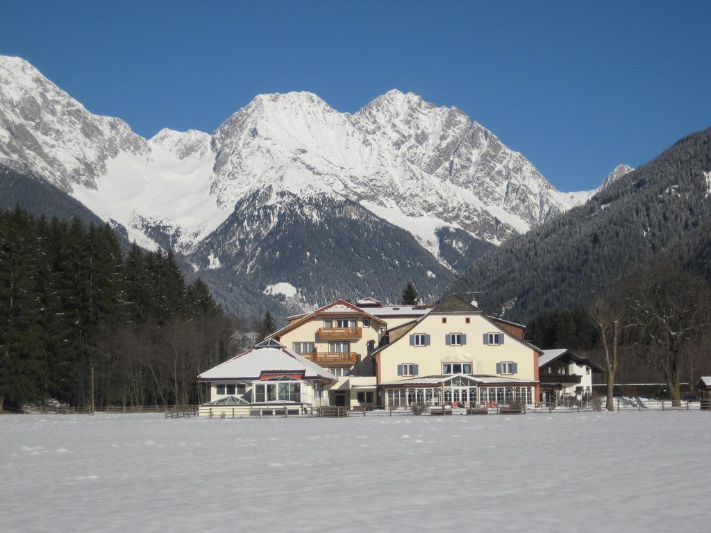 Hotel Bad Salomonsbrunn Anterselva di Mezzo Exterior foto